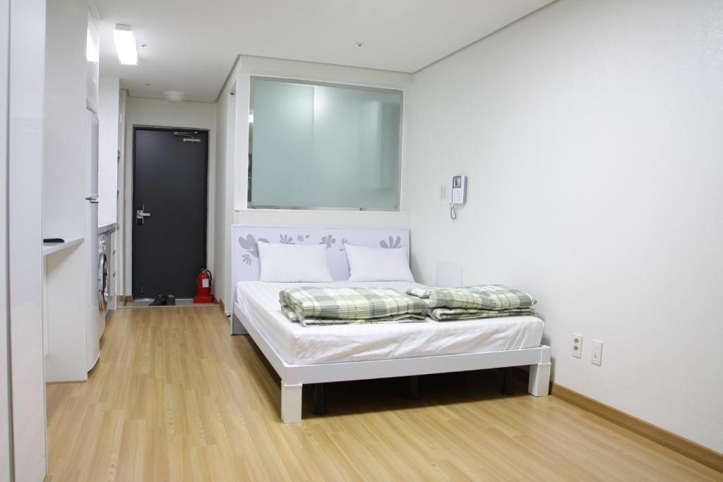 Auberge de jeunesse Phil House à Guri Chambre photo